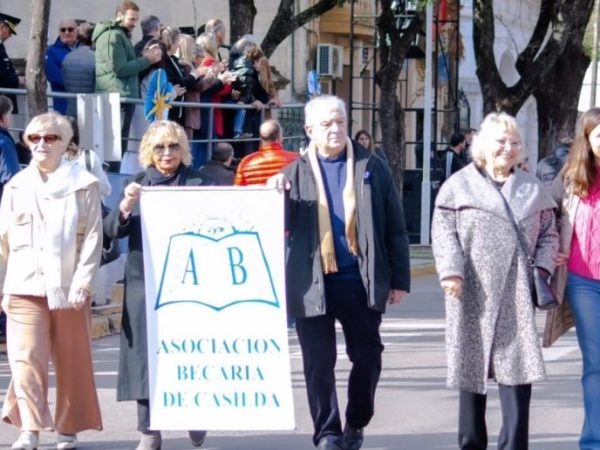 Casilda celebró el Día de la Patria con un multitudinario desfile