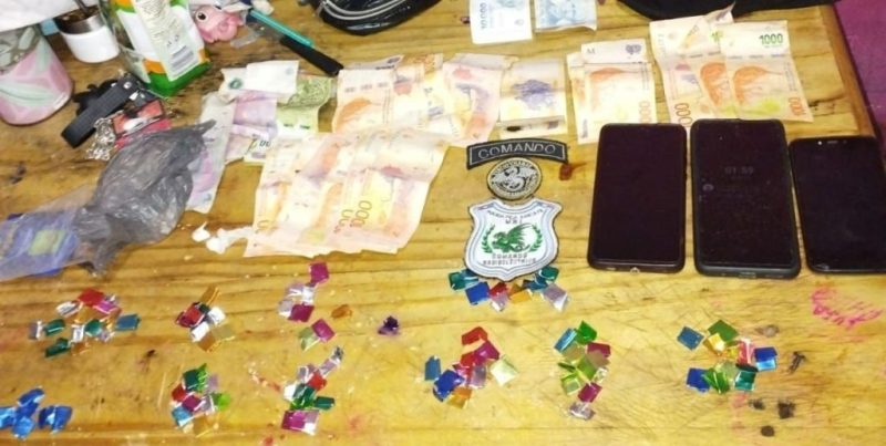 Operativo antidrogas en barrio Maria Selva: dos aprehendidos y secuestro de estupefacientes en Santa Fe