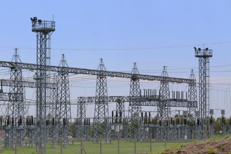 Enersa programa restricciones eléctricas en Entre Ríos por mantenimiento en línea de 132 kV este fin de semana de mayo