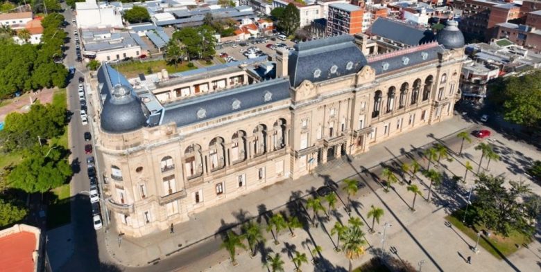 Provincia de Santa Fe: la coparticipación de abril cayó 3% real interanual