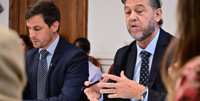 Municipios de Santa Fe elevan objeciones al proyecto de ley de cuidacoches del Senado antes de su debate en Diputados