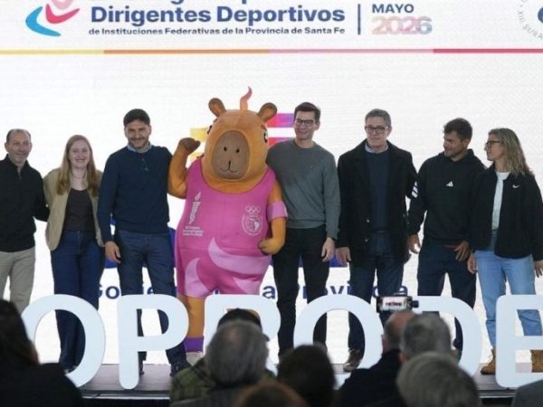 Pullaro proyecta el deporte santafesino como motor de cambio social con inversión histórica