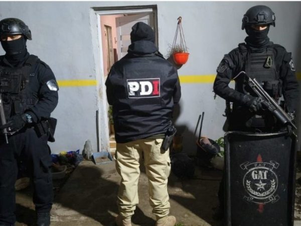 Detuvieron a un adolescente con un arma de fabricación casera por un robo calificado en la ciudad de Santa Fe