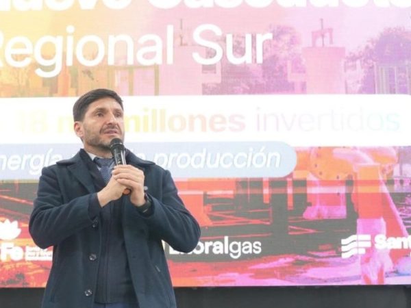 El gobernador Maximiliano Pullaro inauguró la ampliación del Gasoducto Regional Sur en la provincia de Santa Fe
