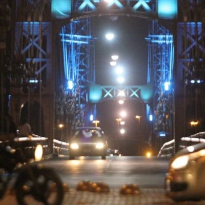 El Puente Colgante de Santa Fe inicia recambio de luces: habrá cortes diarios de tránsito