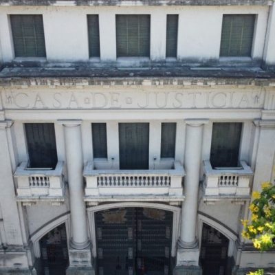 Prohibieron salir del país a la brasileña investigada por estafas en la construcción de viviendas en la ciudad de Santa Fe