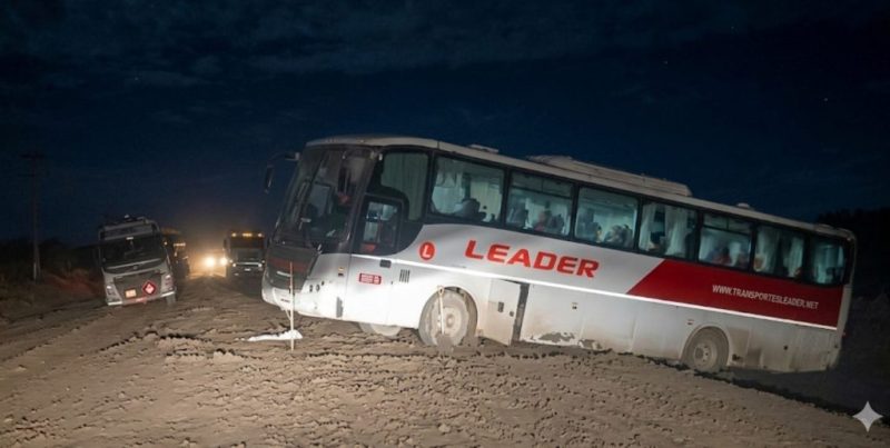 Neuquén: un micro con 41 pasajeros quedó al borde de un barranco