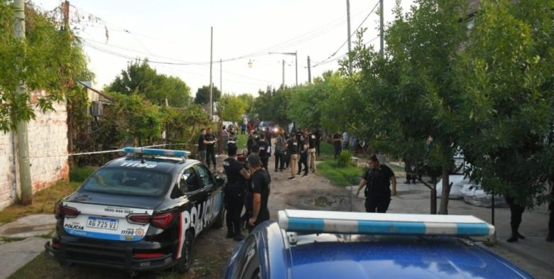 Imputaron a mujer por robo de celular a una de las víctimas del doble crimen en el barrio Centenario de Santa Fe