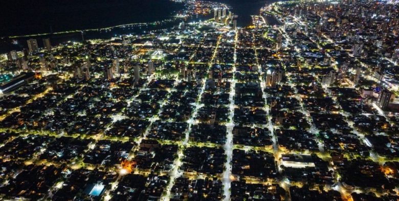 La Municipalidad de Santa Fe ya cambió más de 2.300 luminarias LED y busca completar el 100% en 18 meses