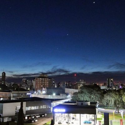 Santa Fe: la Costanera fue el mejor punto para ver la alineación de Venus, Júpiter y Mercurio al atardecer