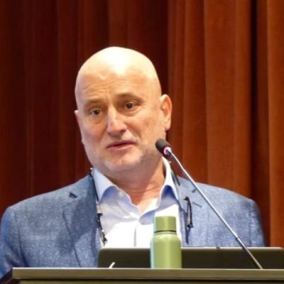 Alberto Biglieri advierte sobre las derivas de la Inteligencia Artificial generativa sin control humano