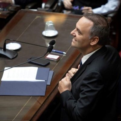Interpelación a Manuel Adorni y posible moción de censura elevan la tensión en el Congreso