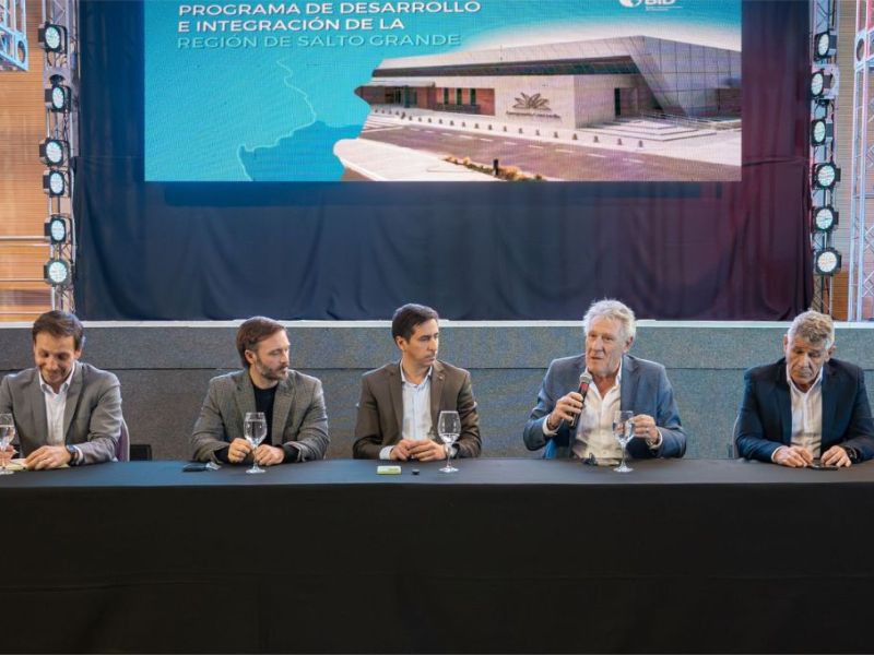 Concordia: taller sobre planificación del desarrollo turístico, productivo y logístico en la región de Salto Grande