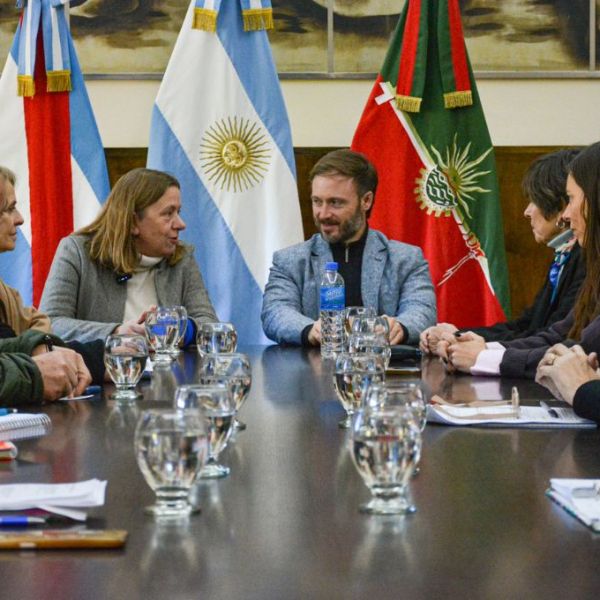 Entre Ríos articula con municipios y UNICEF acciones por la niñez