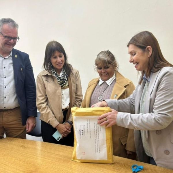 Invertirán más de  millones en obras para la UENI Mojarritas de Paraná