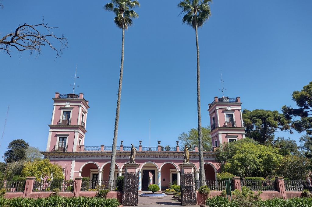 Invitan a celebrar el Día de la Bandera en el Palacio San José
