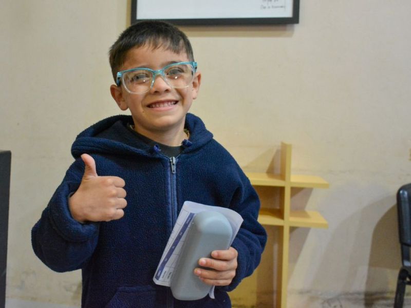 Programa Ver para Ser Libres entregó más de 1.000 anteojos gratuitos a niños y adolescentes en Concordia