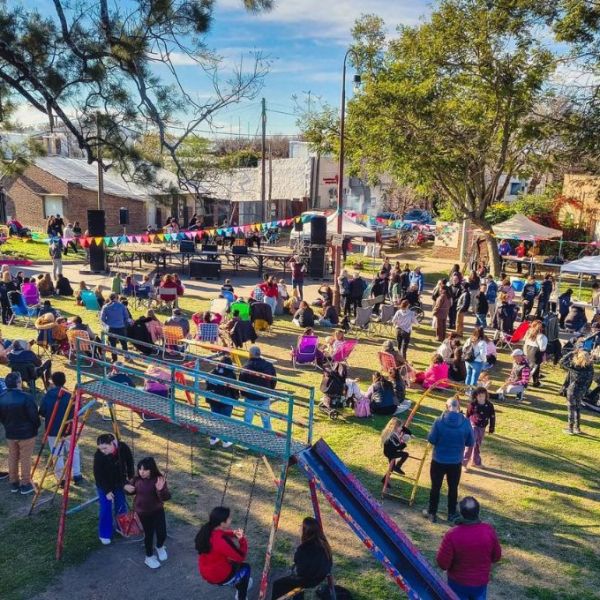 En Casilda: la Quinquela celebró sus 50 años con una multitudinaria fiesta cultural