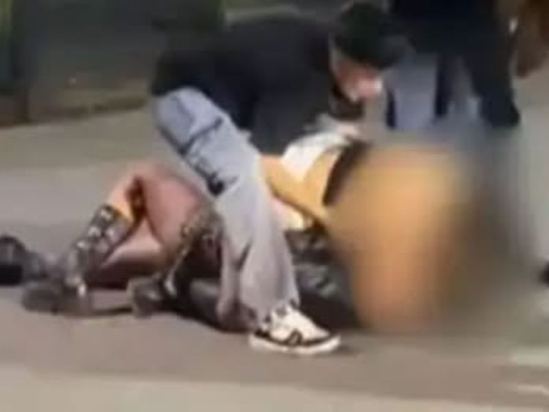 Una joven está en terapia intensiva tras una pelea a la salida de un boliche