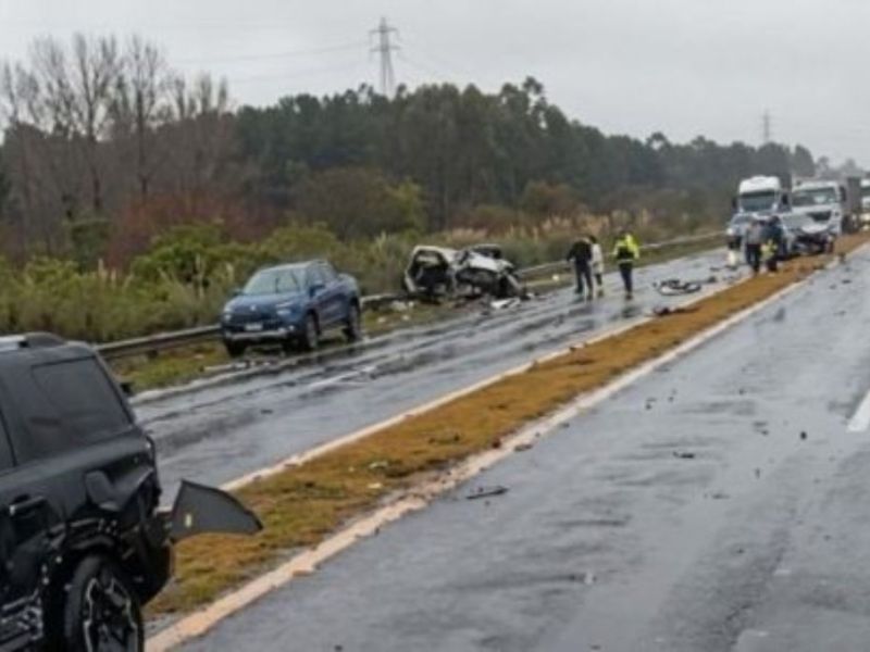 Cuatro víctimas fatales por un choque múltiple en Ruta Nacional 12, a la altura de Ceibas