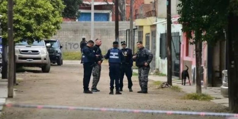 Un niño resultó herido por 10 perdigones en Córdoba capital cuando iba a la escuela
