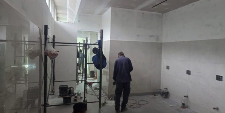 Santa Fe: Avanza la renovación de los baños públicos en la Plaza del Soldado