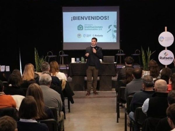 Rafaela reconoció el compromiso ambiental de empresas, instituciones y clubes de la ciudad