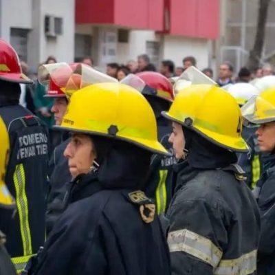 Bomberos de Venado Tuerto alistan viaje a Venezuela con ayuda humanitaria