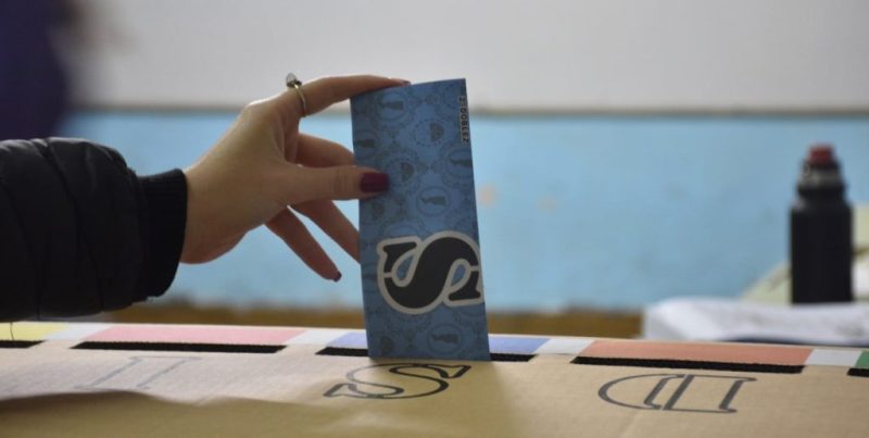 Reforma Electoral en Santa Fe: UCR, PS y el sector de Perotti presentan proyectos con la cantidad de boletas en discusión