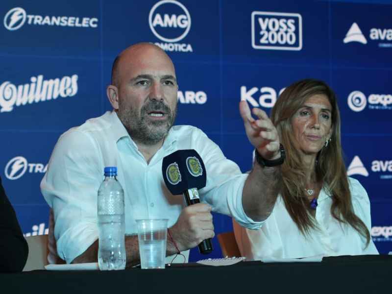 Belloso ratificó a Almirón y abrió un frente de conflicto que puede traer consecuencias