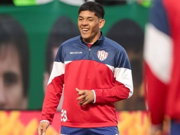 Patronato aceleró por un préstamo de Diego Armando Díaz