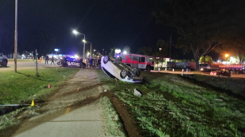 Reconquista: volcó un auto en Ruta 11 y el conductor tenía 2,25 g/l de alcohol