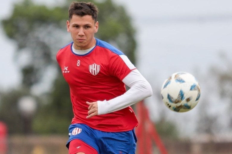 Mientras Patronato cierra la llegada de Diego Díaz, Unión le prestaría a Enzo Roldán