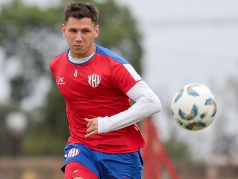 Mientras Patronato cierra la llegada de Diego Díaz, Unión le prestaría a Enzo Roldán