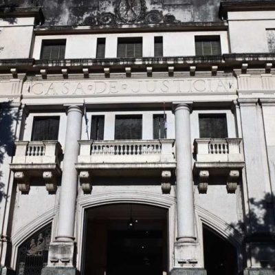 Prisión preventiva para un efectivo policial que intentó robar en una vivienda de barrio Nueva Esperanza de Santa Fe