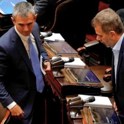 La Libertad Avanza corre a Adorni de la agenda en Diputados para aprobar el Súper RIGI y el acuerdo con holdouts