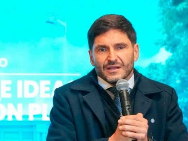 El gobernador Pullaro cenó con futuros ministros de la Corte de Santa Fe y marcó su agenda reformista