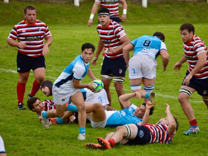 Rugby: Estudiantes mira a todos desde arriba en el Regional del Litoral