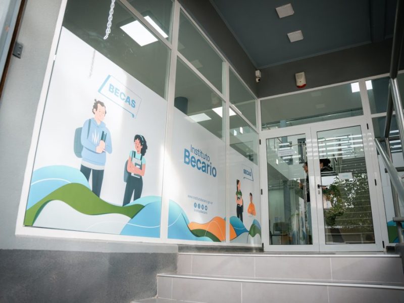 Instituto Becario de Entre Ríos: el pago de becas para secundario y superior inicia este viernes