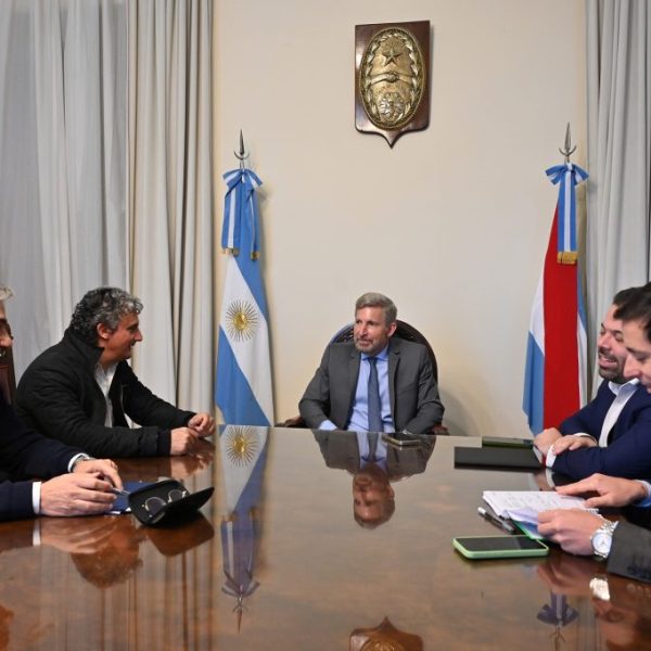 Frigerio y el intendente de Federación abordaron la situación financiera y gestiones de obras