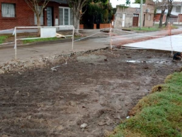 Barrio Roma: vecinos reclaman por obra paralizada en Santiago de Chile al 1700