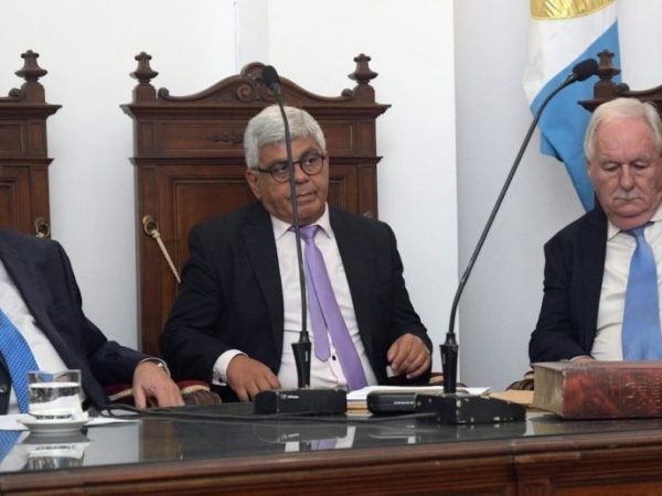 La Corte de Santa Fe y Diputados abordan la reforma de jueces penales en medio de críticas al Ejecutivo