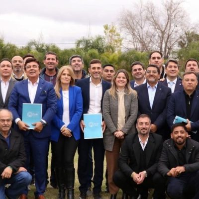 Corsalini e intendentes del PJ santafesino impulsan alternativa electoral desde los municipios