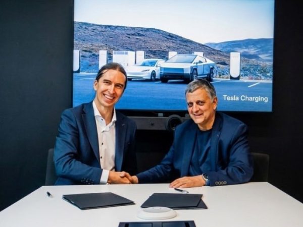 YPF y Tesla acuerdan negociar terminales de carga para vehículos eléctricos y autónomos en Argentina
