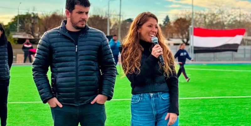Galnares valoró el trabajo conjunto por la nueva cancha de hockey sintético del CEF N° 54 en Santa Fe