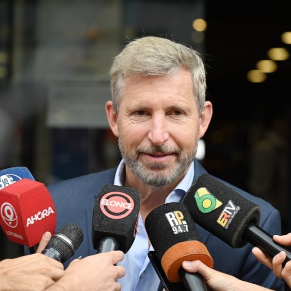 Frigerio destacó el aporte del periodismo entrerriano a la democracia