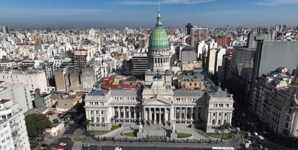 Lewandowski impulsa proyecto de ley de Salvataje y advierte que el RIGI no beneficia a las pymes