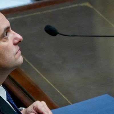 El Congreso presiona a Adorni: el Senado exige su visita anticipada y Diputados evalúa moción de censura