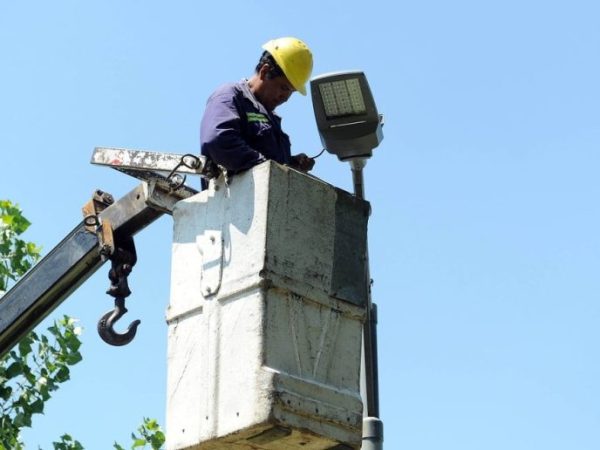 Recambio de luminarias LED en Santa Fe: Barranquitas Oeste, San Lorenzo y Centenario, los barrios beneficiados en junio