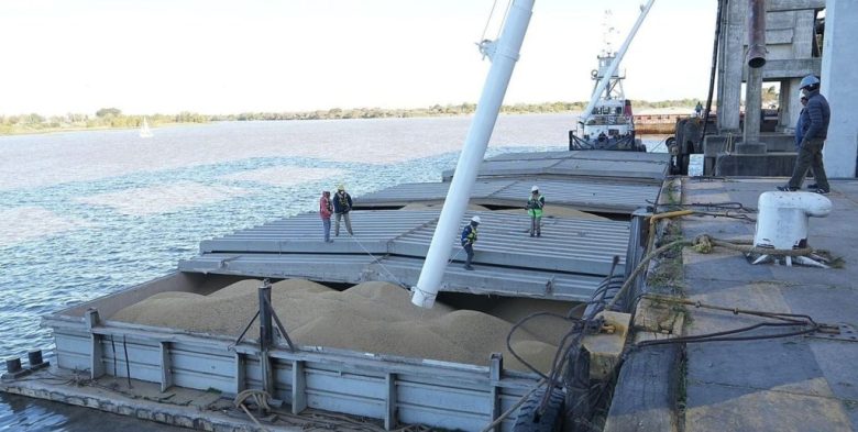 González: el Puerto Santa Fe debe ser motor de la producción regional